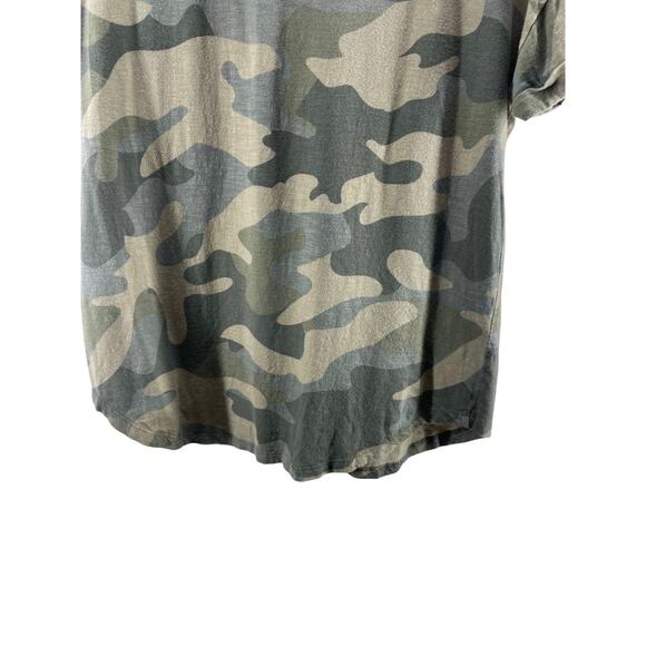 Maurices 24/7 Multi-Tone Green Camo Camouflage Short Sleeve Top Size Small - Picture 8 of 9